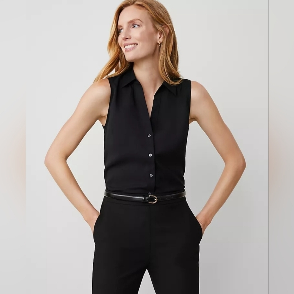 NWOT | New York & Company | Women's Sleeveless Button Up Top Blouse | Small
